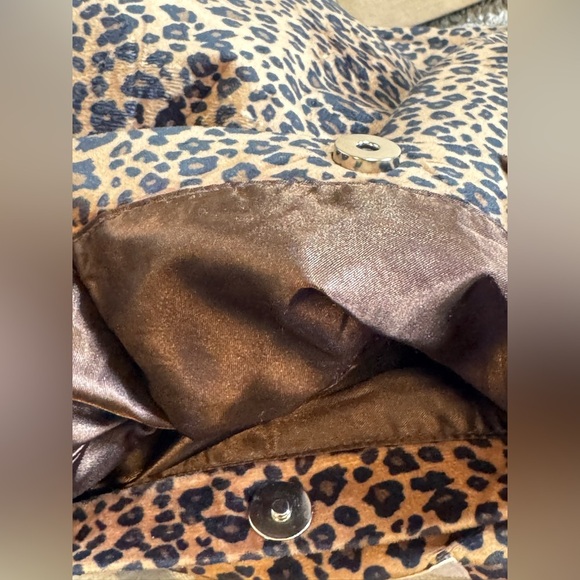 C'est La Vie Leopard Print Tote Bag - Picture 9 of 14